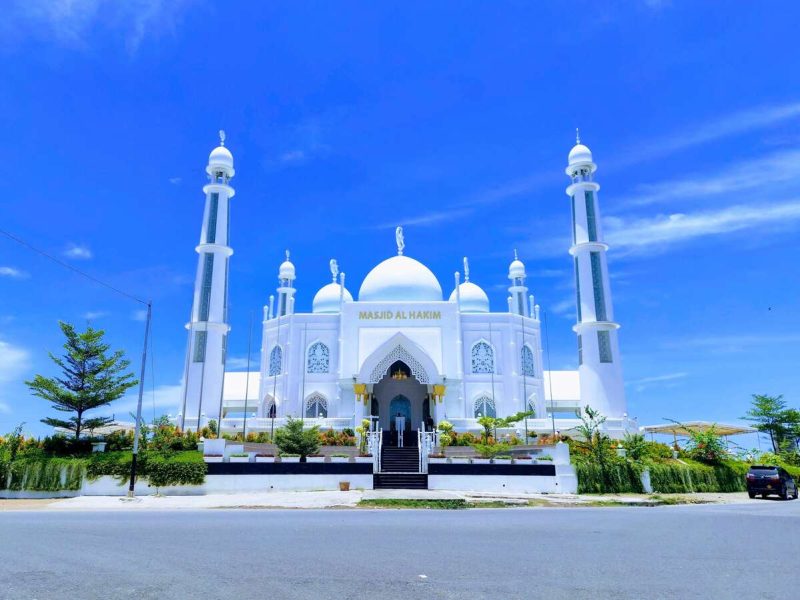 Masjid Al-Hakim Padang